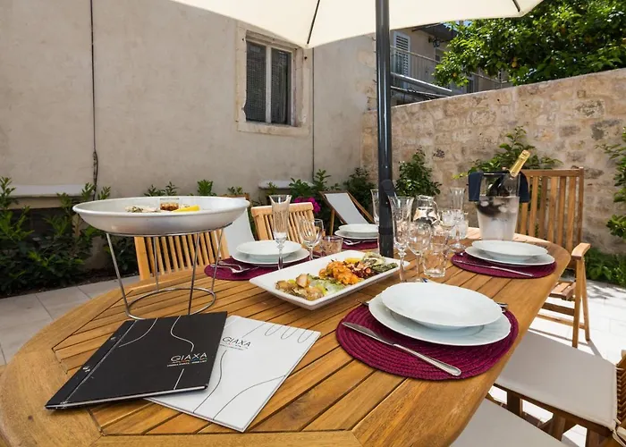 Walls Casa de Férias *