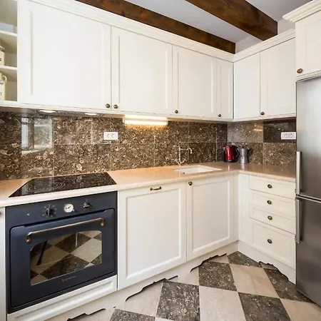 Walls Prázdninový dům Hvar Town